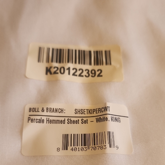 Elegant White Percale Sheet Set - Picture 7 of 9